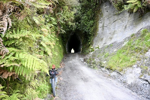 Tunnel, Kiwi Road Tunnel, Kiwi Road